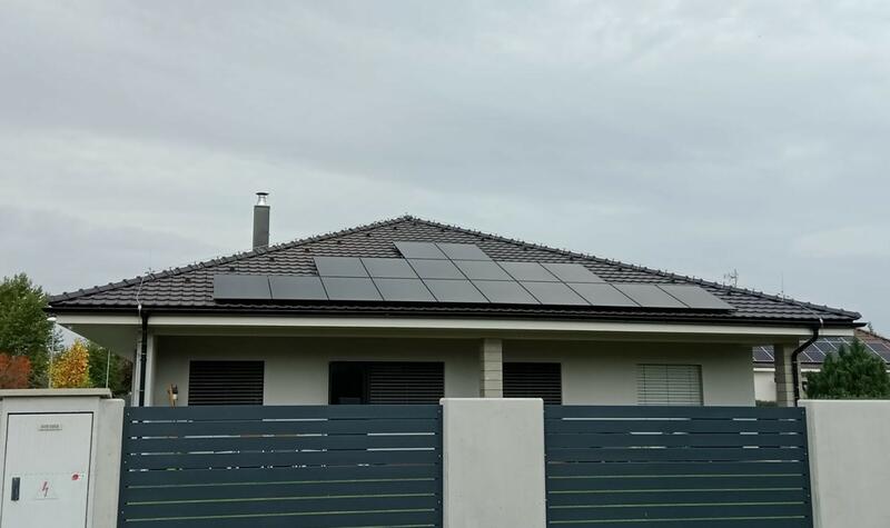 Reference: FVE s nabíjecí stanicí pro elektromobil, instalovaná v Českých Budějovicích