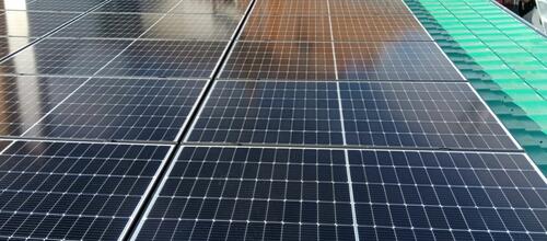 Reference Fotovoltaická elektrárna na míru s vyřízením dotace - Brloh