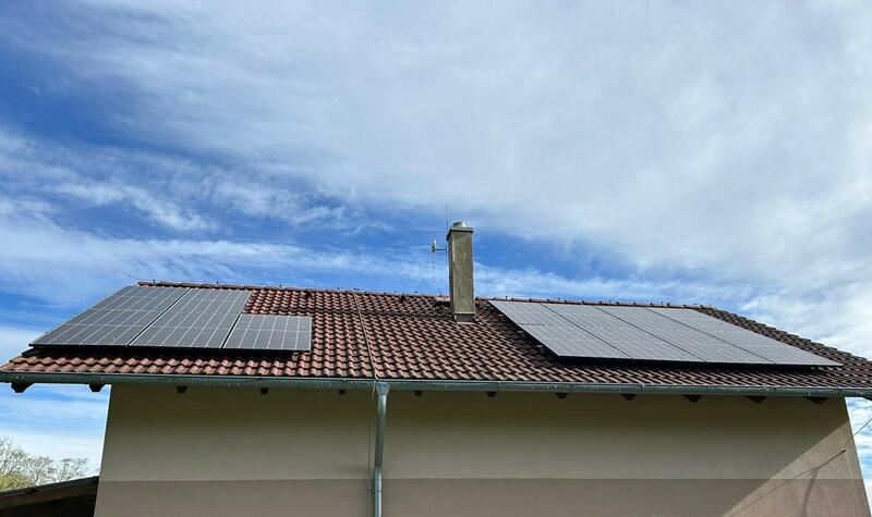 Reference: Fotovoltaická elektrárna s bateriovým úložištěm - Niměřice-Horní Cetno