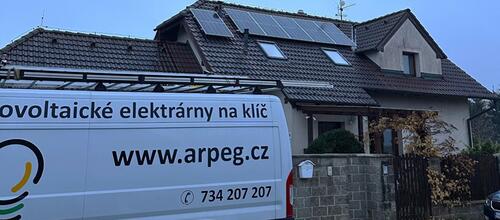 Reference Fotovoltaika s výkonem 9,9 kWp a ukládáním do baterií - Lubná