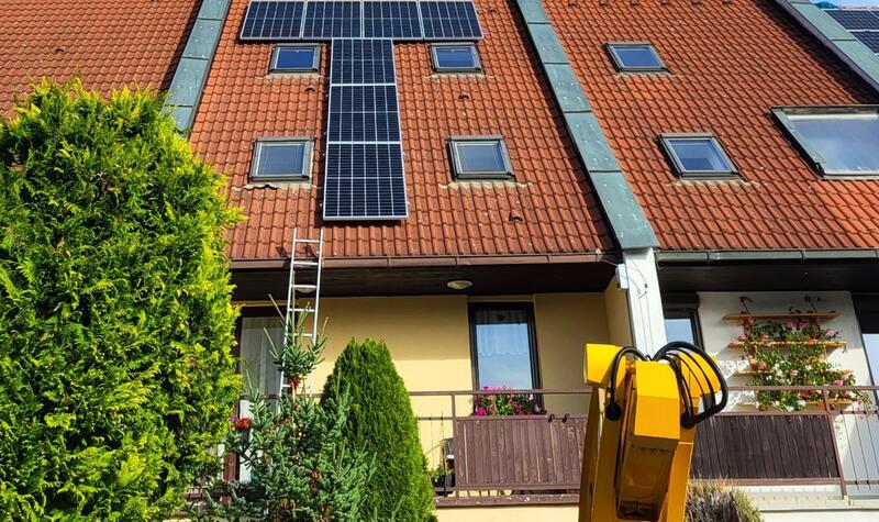 Reference: Fotovoltaika s uchováním vyrobené energie v bateriích - Praha Řepy