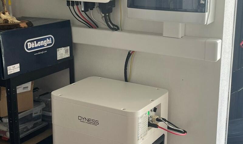 Reference: Fotovoltaická elektrárna s bateriemi a Wallboxem - Jaroměřice nad Rokytnou 
