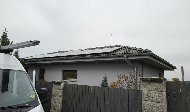 Reference: Fotovoltaika s Wallboxem a vyřízením dotace Nová zelená úsporám, instalovaná v Herinku