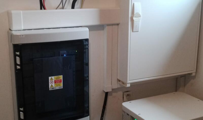 Reference: Solární elektrárna montovaná na sedlovou střechu v Zíchovci 