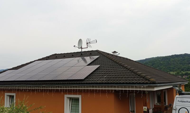Reference: FVE na míru s vyřízením dotace Nová zelená úsporám, montovaná ve Velkém Březně