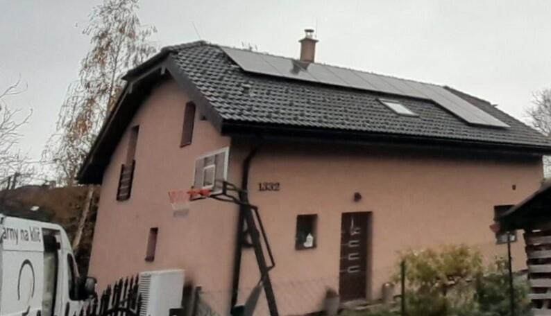 Reference: Solární elektrárna s instalací bateriového úložiště - Ostrava-Stará Bělá 
