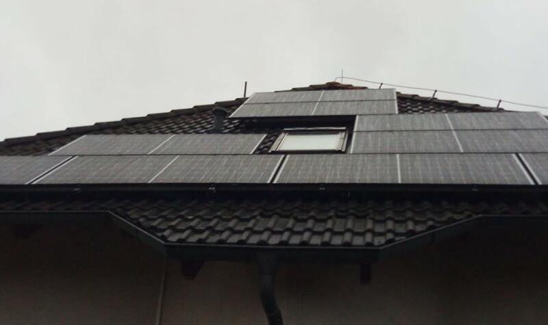 Reference: Fotovoltaická elektrárna s bateriovým úložištěm o kapacitě 14,2 kWh - Slapy 