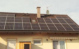 Reference Fotovoltaika o výkonu 9,45 kWp a vyřízením dotace NZÚ instalovaná v Hluboši