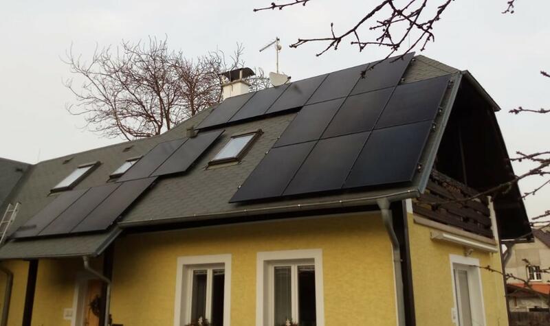 Reference: Fotovoltaická elektrárna s bateriovým úložištěm a vyřízením dotace - Planá nad Lužnicí