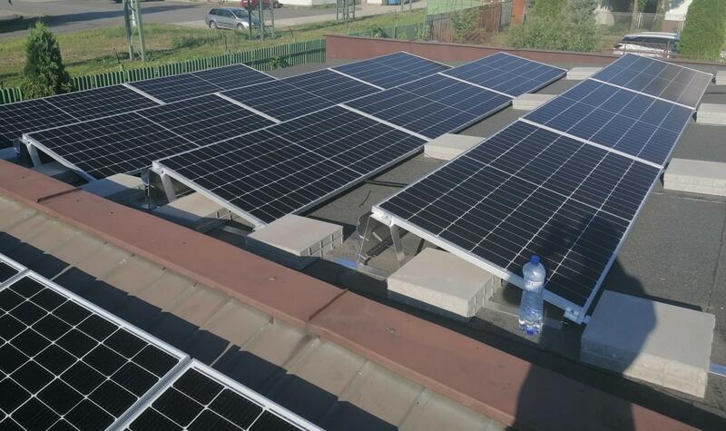 Reference: Instalace fotovoltaické elektrárny s bateriovým úložištěm - Ostrava 