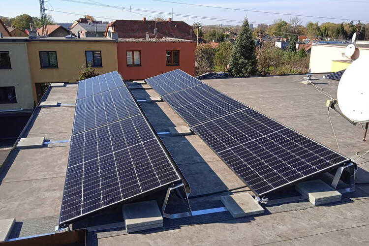 Reference: Fotovoltaika na rovné střeše - Staré Město 
