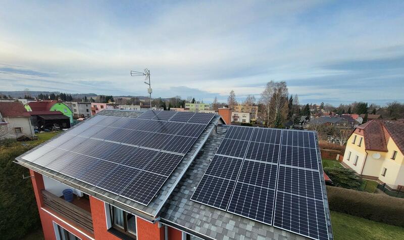 Reference: Fotovoltaická elektrárna na míru s využitím bateriového úložiště - Starý Jiříkov