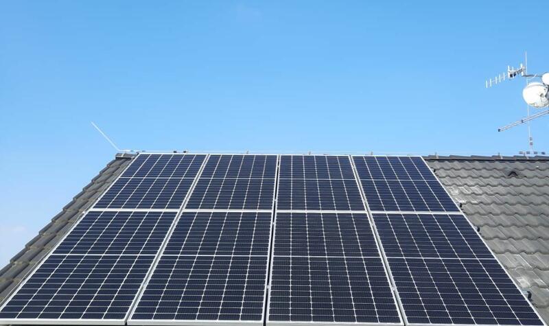 Reference: Fotovoltaická elektrárna na míru instalovaná v Běleči nad Orlicí