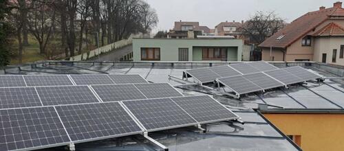 Reference Instalace fotovoltaiky s možností uložení vyrobené energie do bateriového úložiště - Dukovany 