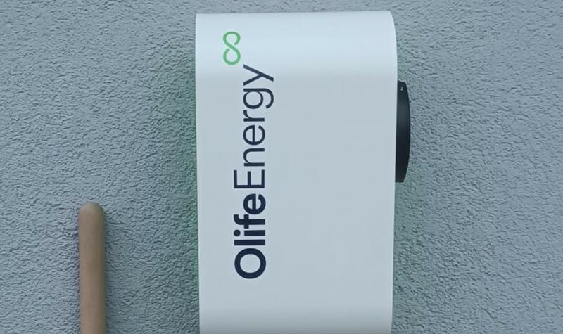 Reference: Fotovoltaika s dobíjecí stanici pro elektromobil - Kunčičky u Bašky