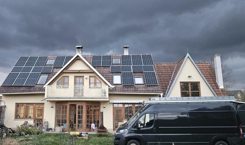 Reference: Fotovoltaická elektrárna na míru s uložením do baterií - Dublovice-Zvírotice 