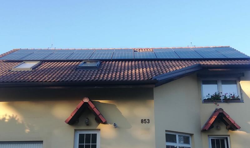 Reference: Fotovoltaická elektrárna s dobíjecí stanici pro elektromobil - Tlumačov 