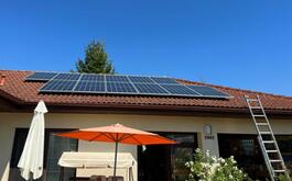 Reference Fotovoltaika s výkonem 5,4 kWp a baterií - Dvůr Králové nad Labem