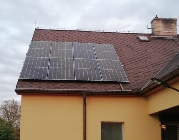 Reference: Instalace fotovoltaiky na míru s bateriovým úložištěm - Markvartovice