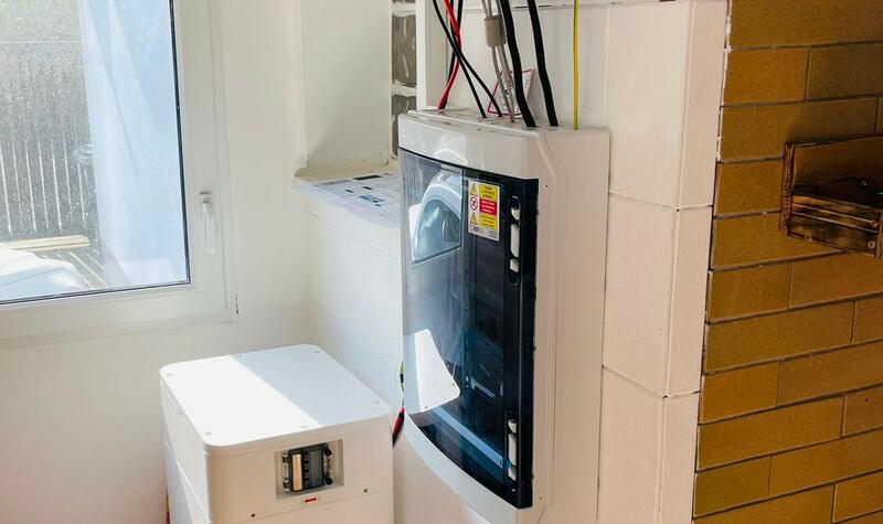 Reference: Fotovoltaická elektrárna s výkonem 5,4 kWp - Obříství-Dušníky 