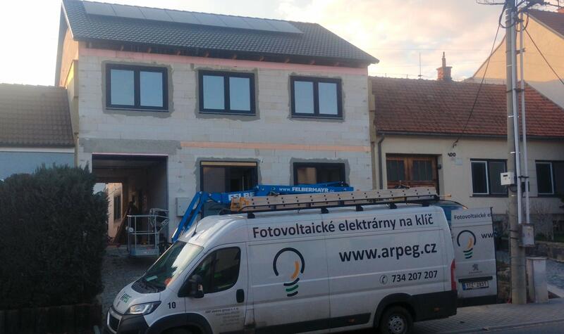 Reference: Fotovoltaická elektrárna s akumulací do baterie - Popůvky