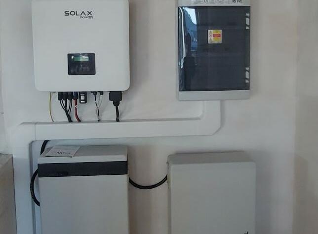 Reference: Fotovoltaická elektrárna s akumulací do baterie - Popůvky