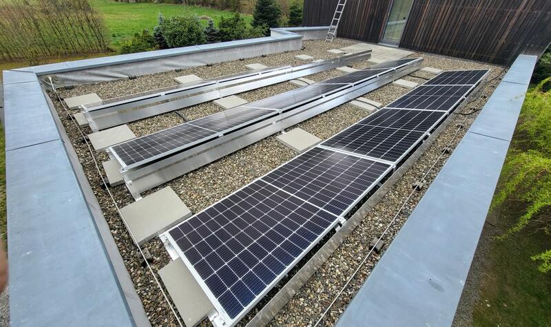 Reference: Fotovoltaická elektrárna s dobíjecí stanici pro elektromobil - Kamenice-Ládví