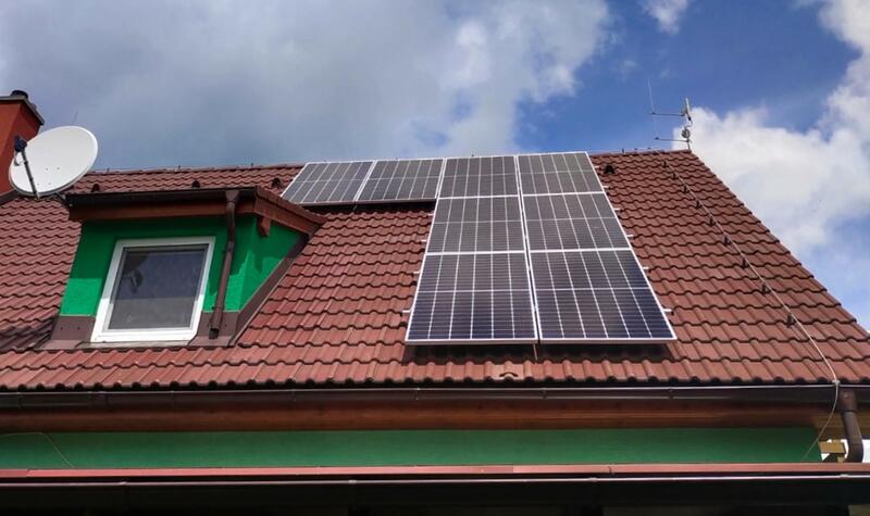 Reference: Fotovoltaická elektrárna s baterií o kapacitě 14,2 kWp - Kopřivnice 