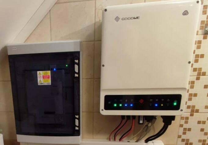 Reference: Fotovoltaická elektrárna s baterií o kapacitě 14,2 kWp - Kopřivnice 