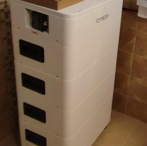 Reference: Fotovoltaická elektrárna s baterií o kapacitě 14,2 kWp - Kopřivnice 
