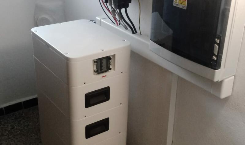 Reference: Instalace 12 solárních panelů na sedlovou střechu - Horažďovice 