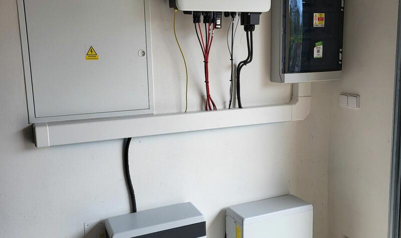Reference: Realizace fotovoltaické elektrárny a bateriového úložiště - Všestudy