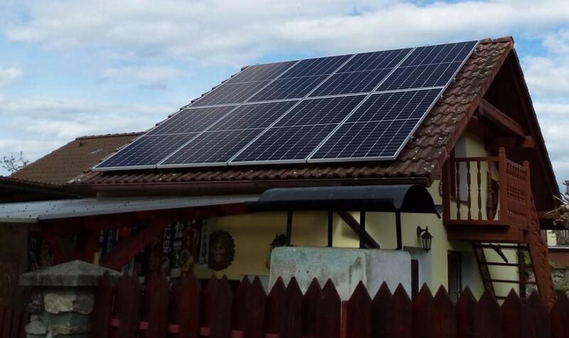 Reference: Fotovoltaická elektrárna s výkonem 9,45 kWp instalovaná ve Strakonicích 