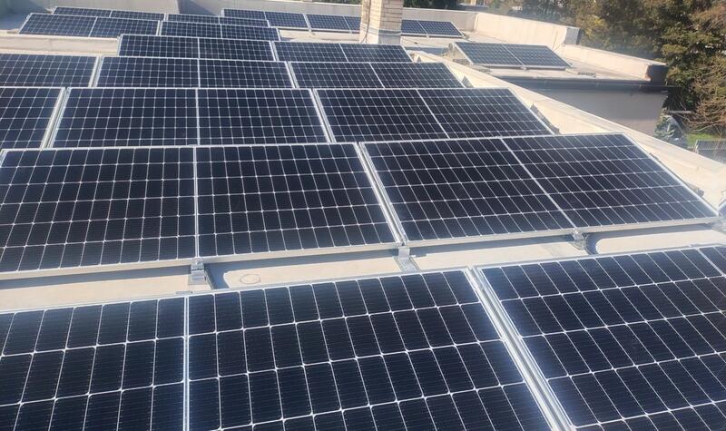 Reference: Fotovoltaická elektrárna na rovné střeše v Příboře 