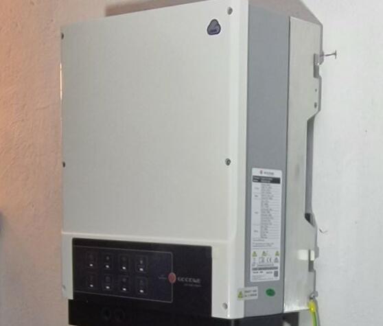 Reference: Instalace fotovoltaiky s výkonem 3,6 kWp - Praha-Záběhlice