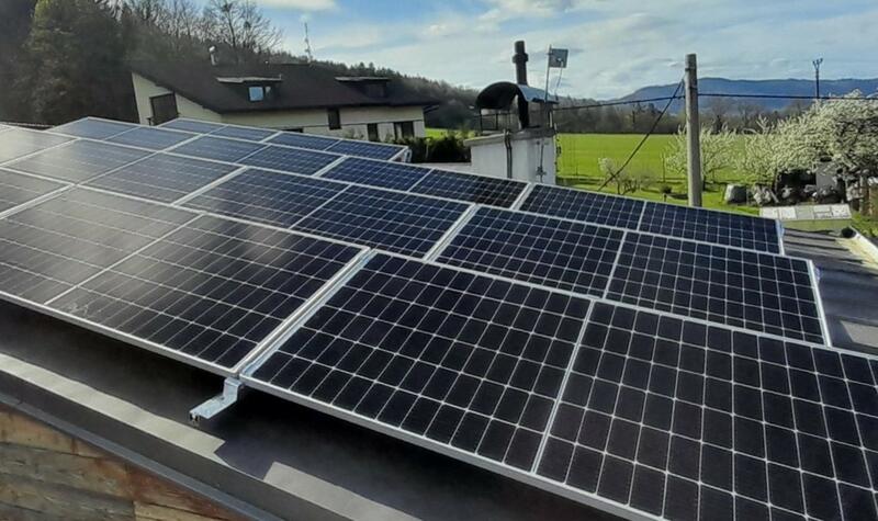 Reference: FVE na míru s nabíjecí stanici pro elektromobil - Ostravice 