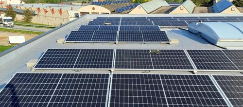 Reference Fotovoltaická elektrárna na obchodních a skladovacích prostorách - Telč