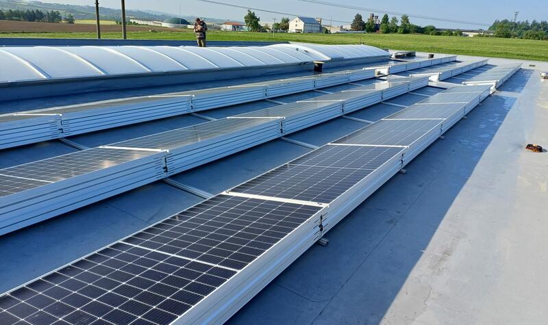 Reference: Fotovoltaická elektrárna na obchodních a skladovacích prostorách - Telč