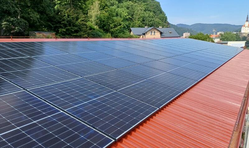 Reference: Fotovoltaika na míru s výkonem 49,8 kWp - Děčín 