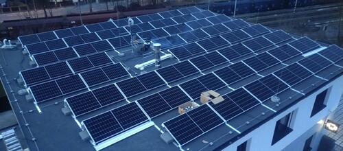 Reference Fotovoltaická elektrárna s bateriovým úložištěm - Kopřivnice