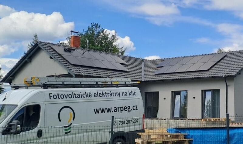 Reference: Instalace fotovoltaické elektrárny s bateriovým úložištěm - Tichá