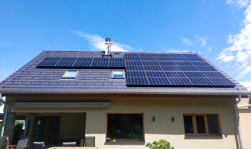 Reference: Fotovoltaická elektrárna na klíč, montovaná na sedlovou střechu - Nižní Lhoty 