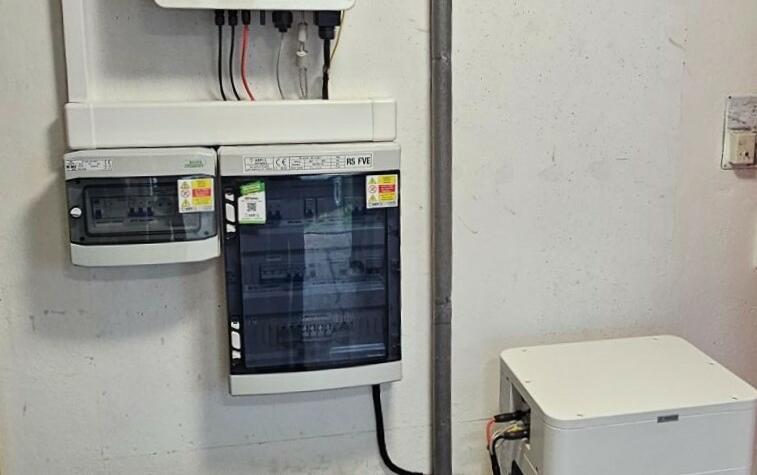 Reference: Instalace fotovoltaické elektrárny s dobíjecí stanici pro elektromobil - Drhovy