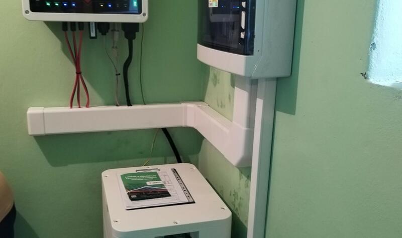 Reference: Solární elektrárna s dobíjecí stanici pro elektromobil - Řepice