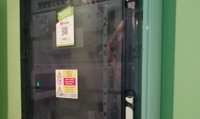 Reference: Solární elektrárna s dobíjecí stanici pro elektromobil - Řepice