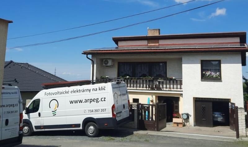 Reference: FVE s výkonem 9,9 kWp a baterii o kapacitě 17,75 kWh - Pchery