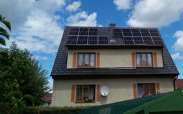 Reference Fotovoltaická elektrárna s individuálním návrhem - Žichovice