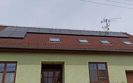 Reference Fotovoltaická elektrárna na míru instalovaná v Pustiměři