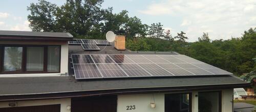 Reference Solární elektrárna instalovaná na šikmou střechu - Zadní Třebaň 