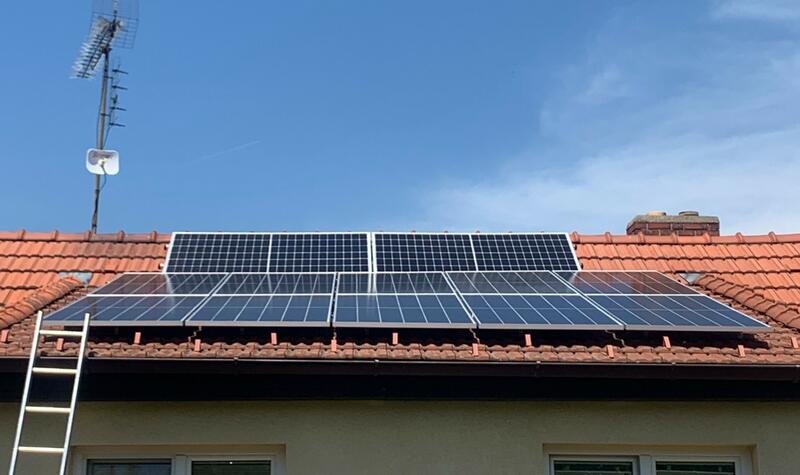 Reference: Fotovoltaická elektrárna s garancí úspor - Pravonín 